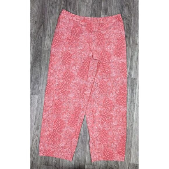 (3/$35) Mossimo Womens Size 10 Stretch Animal Print Pink Cropped Pants - Picture 1 of 11